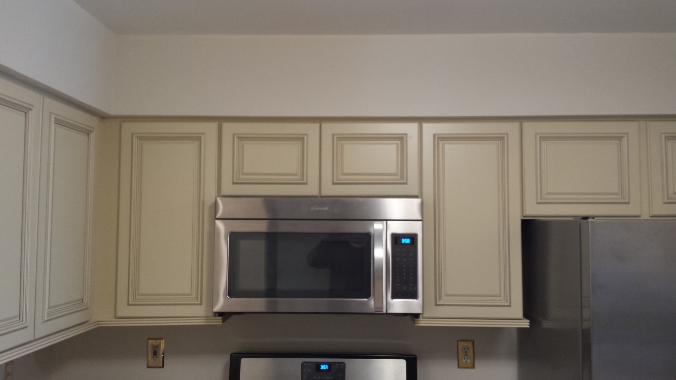 Kitchen Cabinet Refacing